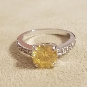 Fragrant jewels ring